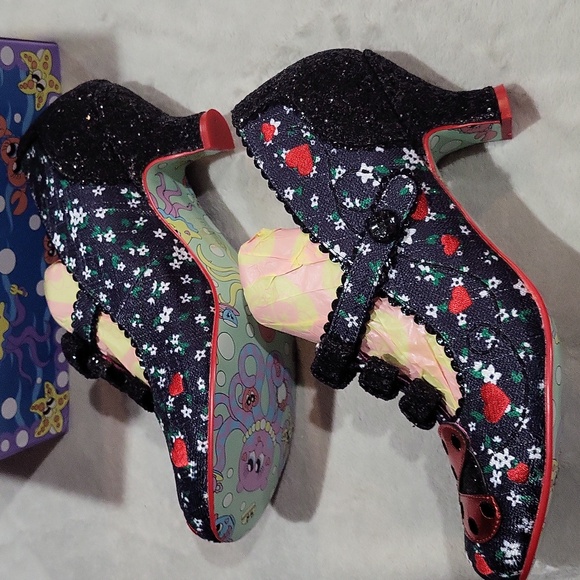 Irregular Choice Ladybuggin Heels - Picture 6 of 15